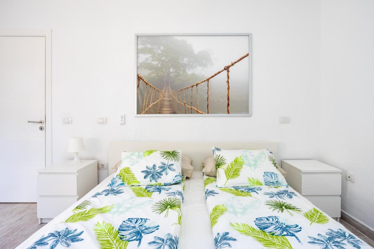 Gigantes Oasis Deluxe By Sunkeyrents Apartment ซานติอาโก เดล เตเด ภายนอก รูปภาพ